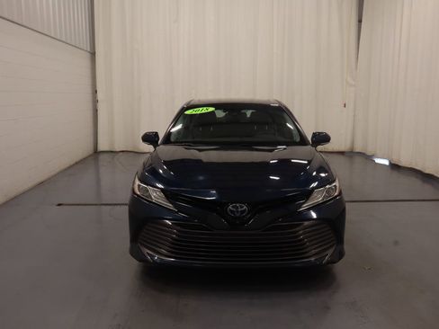 Used 2018 Toyota Camry XLE w/ Audio Package FWD image 3