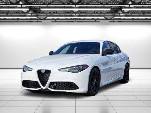 Used 2020 Alfa Romeo Giulia Ti Sport w/ Quick Order Package 22U Sport image 6