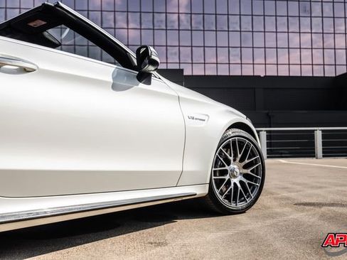 Used 2017 Mercedes-Benz C 63 AMG AMG C 63 image 29