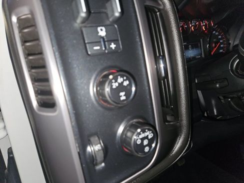 Used 2015 GMC Sierra 2500 SLE image 12