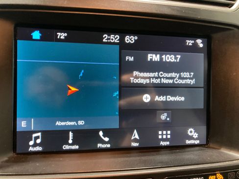 Used 2019 Ford Explorer XLT w/ Equipment Group 202A AWD/4WD image 26