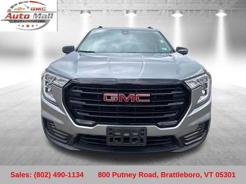 Used 2023 GMC Terrain SLE w/ Driver Convenience Package AWD/4WD image 10