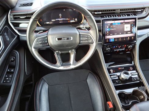 Certified 2022 Jeep Grand Cherokee Trailhawk w/ ADV Protech Group II image 11