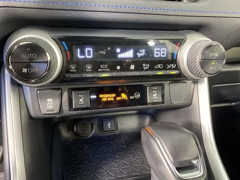 Used 2020 Toyota RAV4 XSE w/ All Weather Liner Package AWD/4WD image 23