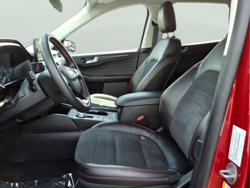 Used 2022 Ford Escape SEL w/ SEL Stealth AWD Package image 16