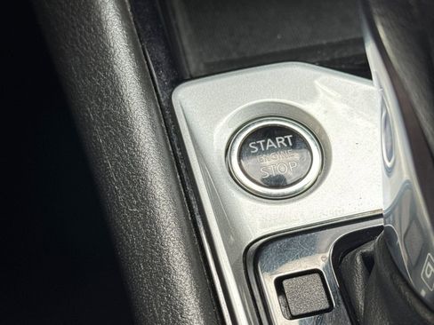 Used 2024 Nissan Altima 2.5 SV FWD image 21