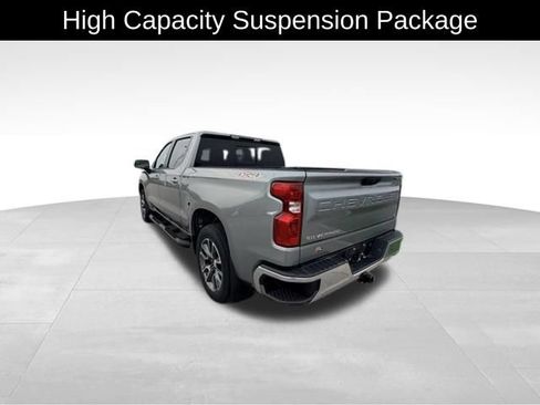 Used 2023 Chevrolet Silverado 1500 LT w/ Leather Package AWD/4WD image 5