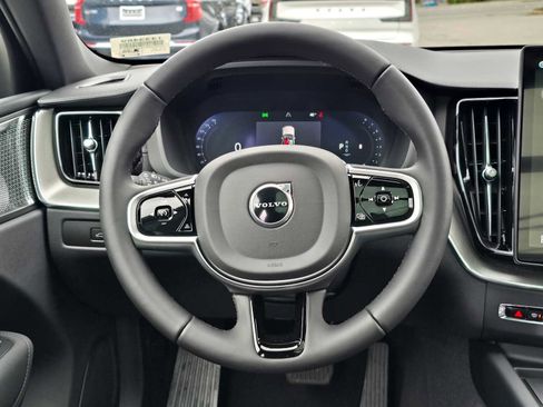 New 2026 Volvo XC60 B5 Ultra w/ Protection Package Premier image 19