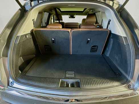 Used 2023 Acura MDX SH-AWD w/ Technology Package image 31
