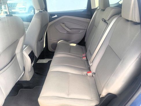 Used 2018 Ford Escape SE w/ SE Sync 3 Package AWD/4WD image 10