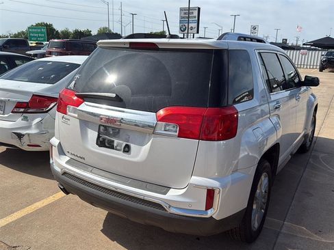 Used 2017 GMC Terrain SLT w/ Driver Alert Package I FWD image 7