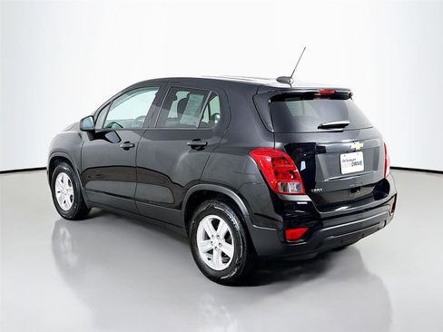 Used 2020 Chevrolet Trax LS w/ Tint and Cruise Package image 7
