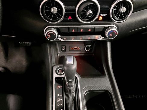 Used 2024 Nissan Sentra SV image 25