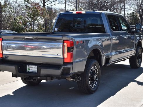 Certified 2024 Ford F250 Platinum w/ FX4 Off-Road Package image 8