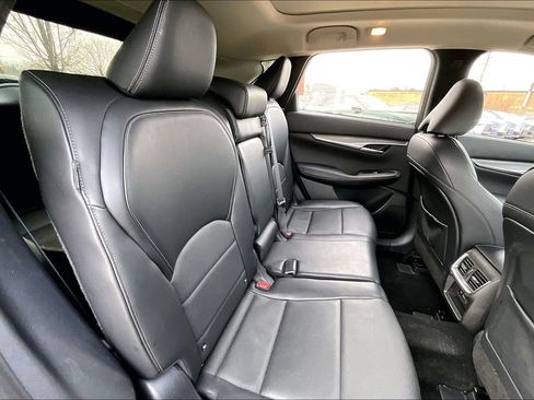 Certified 2023 INFINITI QX50 Luxe image 30