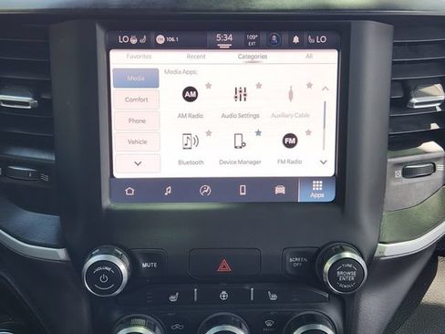 Used 2022 RAM 1500 Lone Star w/ Night Edition RWD image 17
