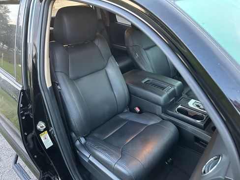 Used 2015 Toyota Tundra SR5 w/ SR5 Upgrade Package image 15