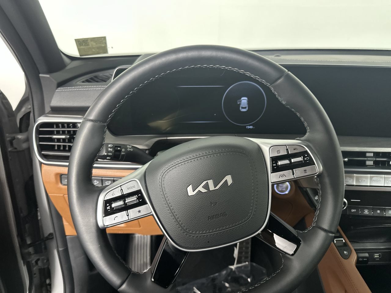 Certified 2025 Kia Telluride SX X-Line AWD/4WD image 5