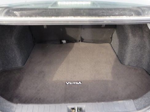 Used 2024 Nissan Versa SR w/ Trunk Package image 8