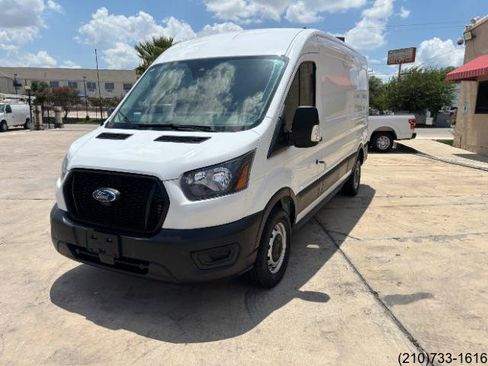 Used 2023 Ford Transit 250 Medium Roof RWD image 3