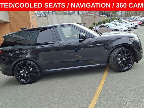 Used 2023 Land Rover Range Rover Sport SE image 9