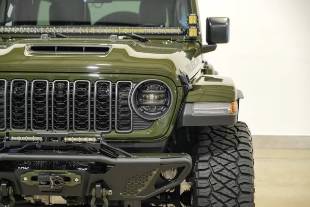 Used 2024 Jeep Wrangler Unlimited Rubicon 392 AWD/4WD image 4
