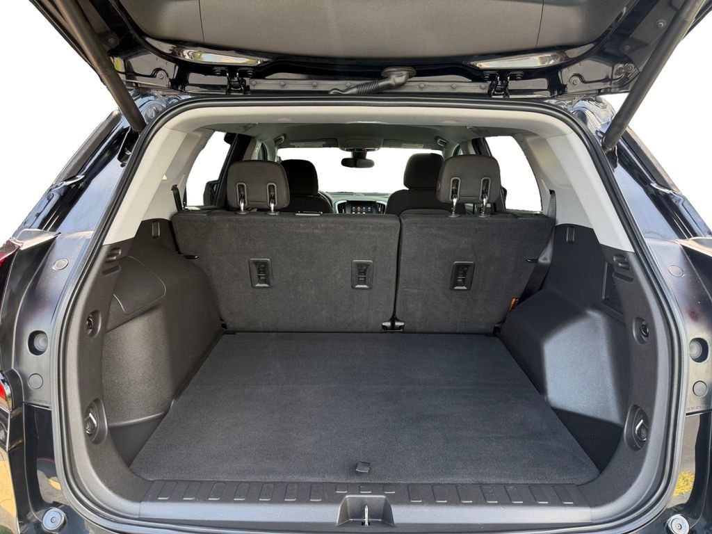 Used 2020 GMC Terrain SLE w/ Driver Convenience Package AWD/4WD image 19