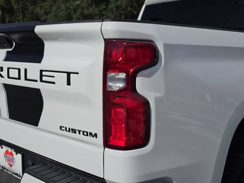Used 2021 Chevrolet Silverado 1500 Custom w/ Rally Edition RWD image 11