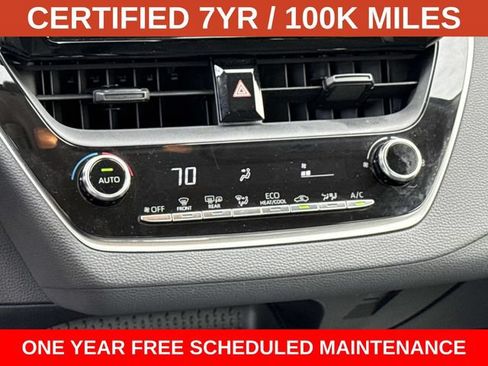 Used 2022 Toyota Corolla LE FWD image 19