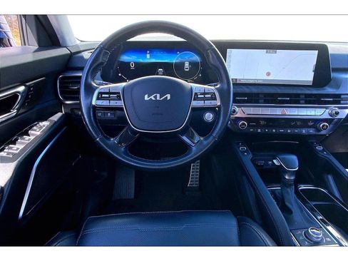 Used 2024 Kia Telluride SX Prestige AWD/4WD image 5