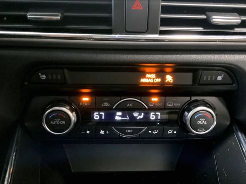 Used 2017 MAZDA CX-9 Grand Touring image 34