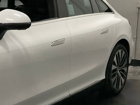 Used 2024 Mercedes-Benz EQE 500 4MATIC Sedan image 9