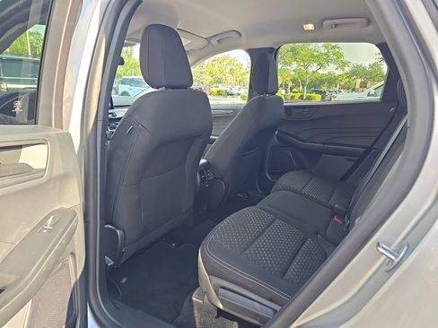 Used 2023 Ford Escape Active AWD/4WD image 6