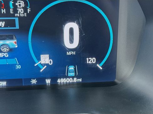 Used 2023 Ford F150 King Ranch image 8