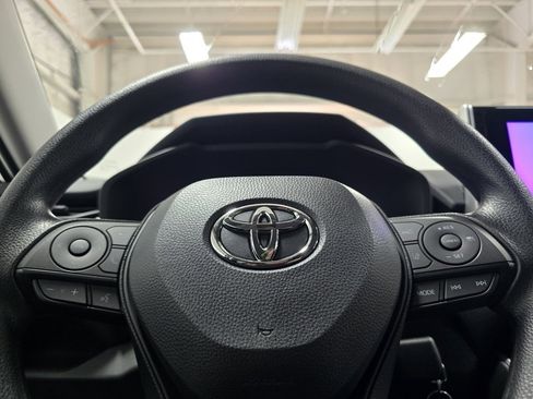 New 2025 Toyota RAV4 LE image 23