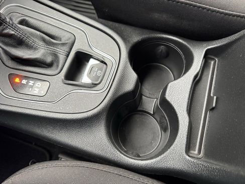 Used 2021 Jeep Cherokee Latitude image 26