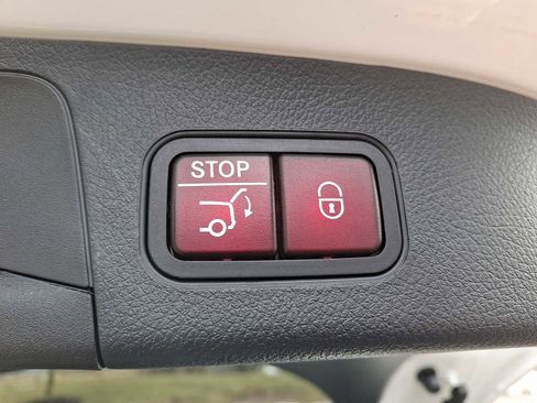 Used 2026 Mercedes-Benz GLA 250 4MATIC image 28