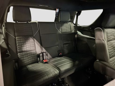 New 2026 Cadillac Escalade V w/ LPO, ONYX Package AWD/4WD image 34