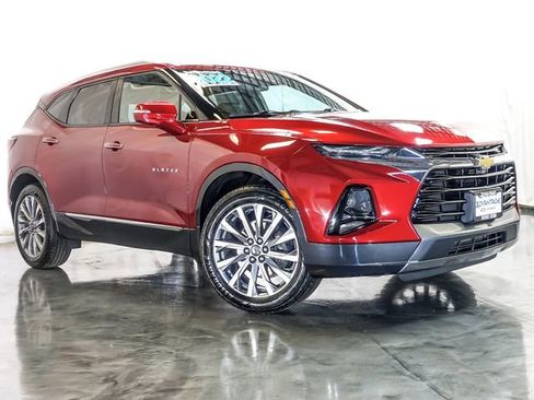 Certified 2022 Chevrolet Blazer Premier AWD/4WD image 2