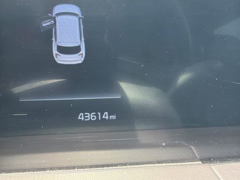 Certified 2024 Kia Telluride S w/ S Sunroof Package AWD/4WD image 7