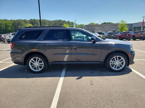 Used 2024 Dodge Durango GT AWD/4WD image 2