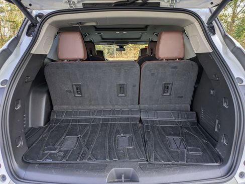 Used 2018 Buick Enclave Avenir w/ Avenir Technology Package image 30