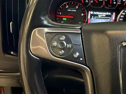 Used 2016 GMC Sierra 2500 SLT w/ Duramax Plus Package image 32