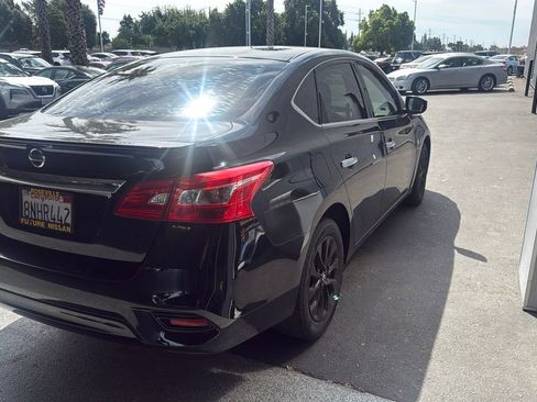 Used 2018 Nissan Sentra S w/ S Midnight Style Package FWD image 2