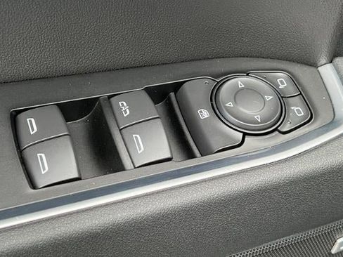 New 2026 GMC Sierra 1500 Elevation w/ Elevation Premium Package AWD/4WD image 11