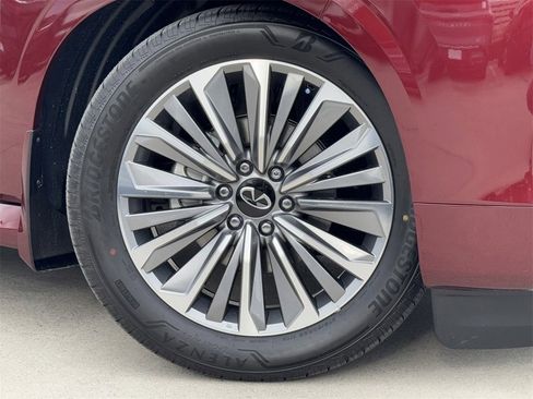 New 2025 INFINITI QX80 Sensory w/ Premium Cargo Package image 3