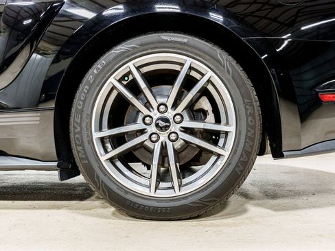 Used 2015 Ford Mustang Premium image 8