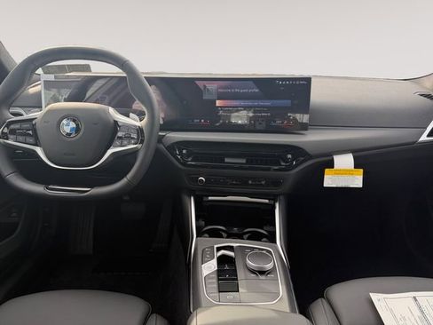 New 2026 BMW 330i xDrive Sedan w/ Premium Package AWD/4WD image 10