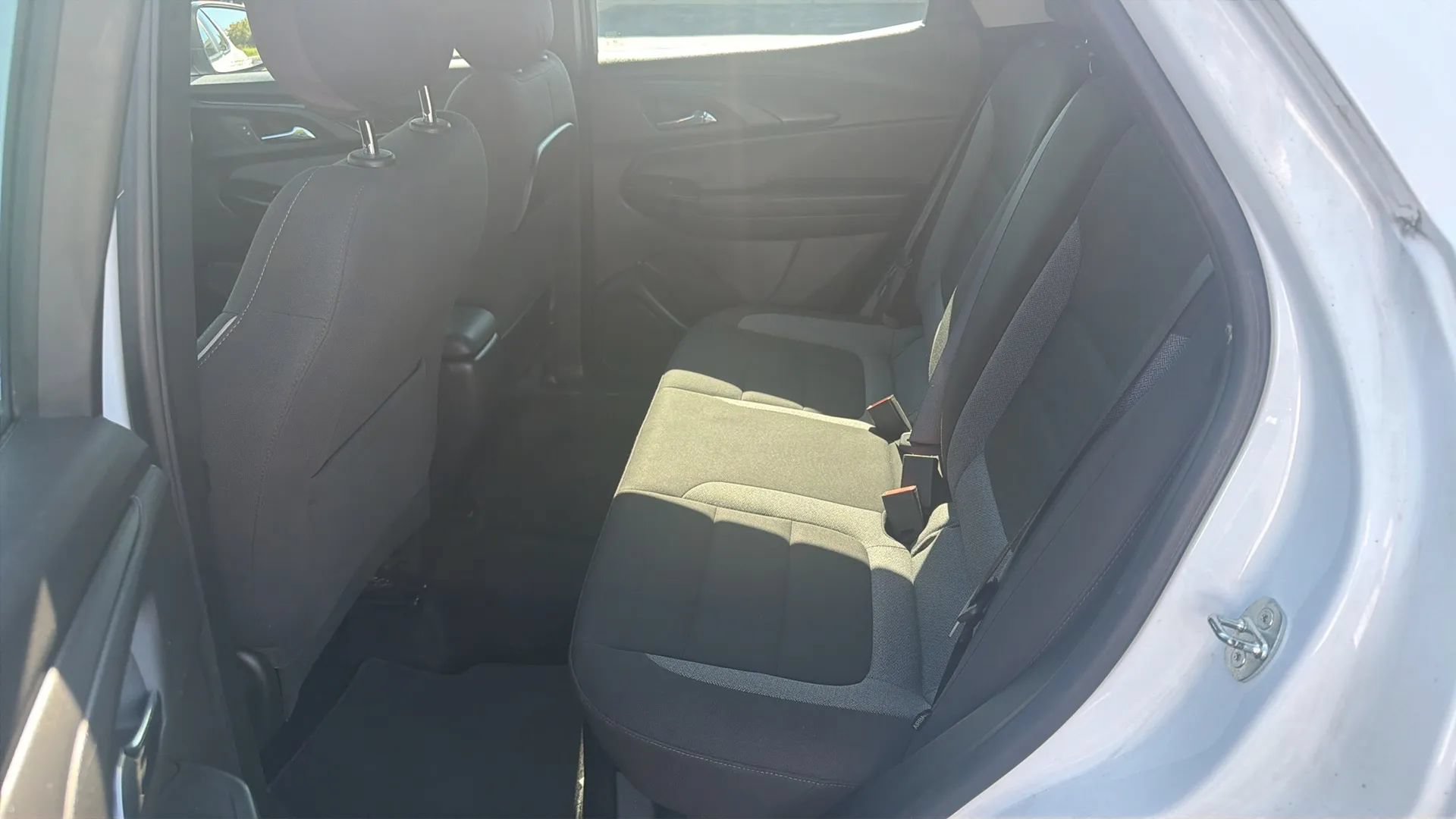 Used 2021 Chevrolet TrailBlazer LS AWD/4WD image 10
