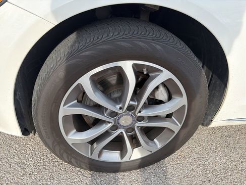 Used 2017 Mercedes-Benz C 300 4MATIC Sedan image 9